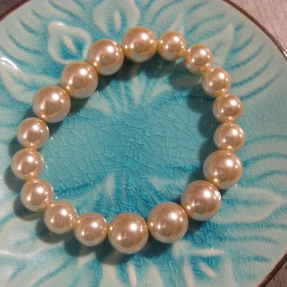 Champagne Color Bracelets with Dangle Earring Set - Picture 5 of 7